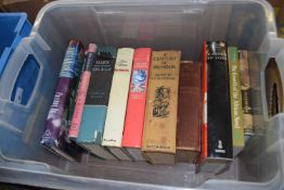 Mixed lot of eleven modern literature books including some from authors (425B)