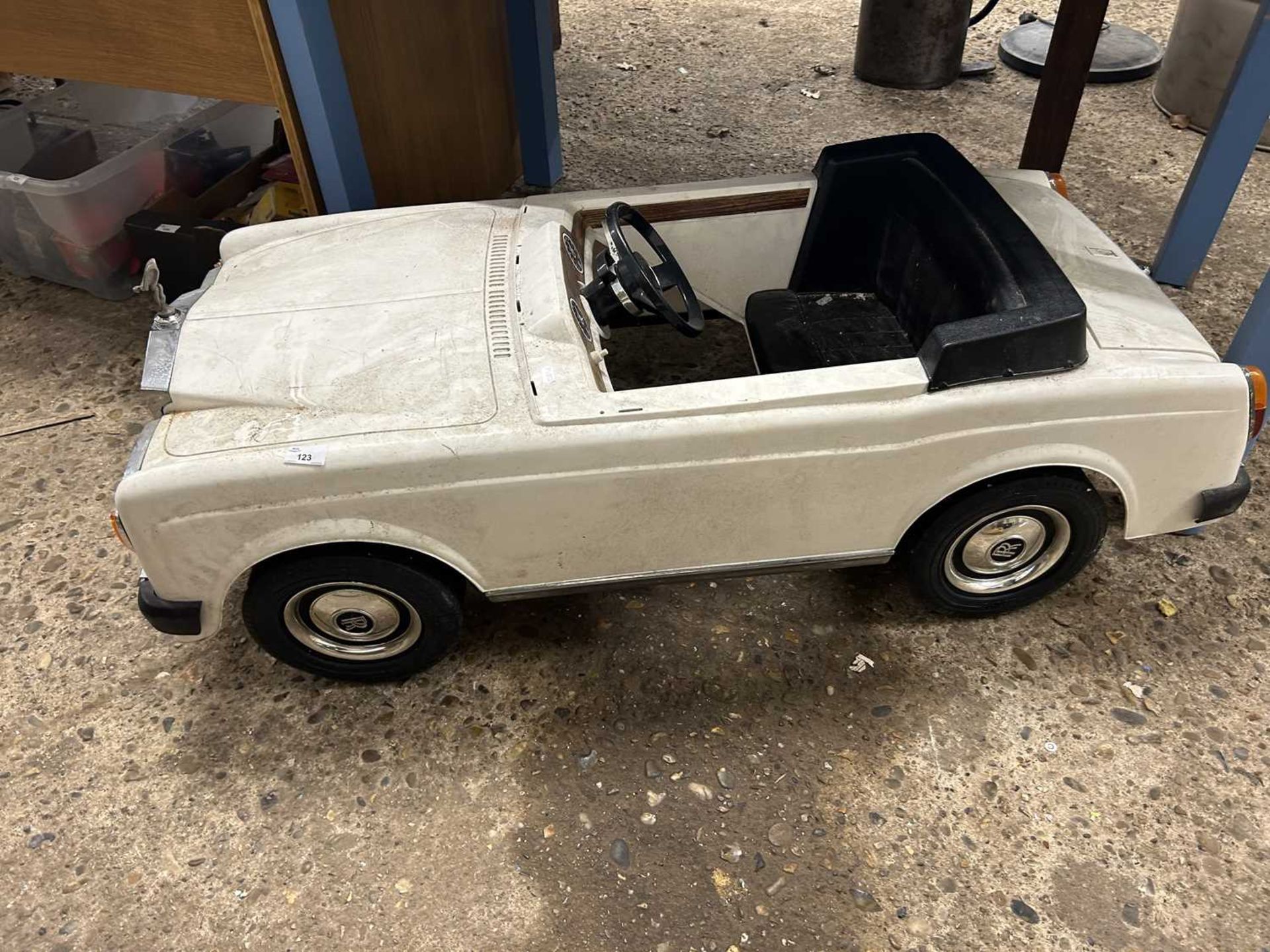 Vintage Bentley child's pedal car, length approx 125cm, width approx 60cm