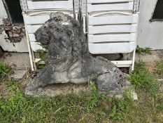Composite seated lion, height approx 85cm, length approx 110cm