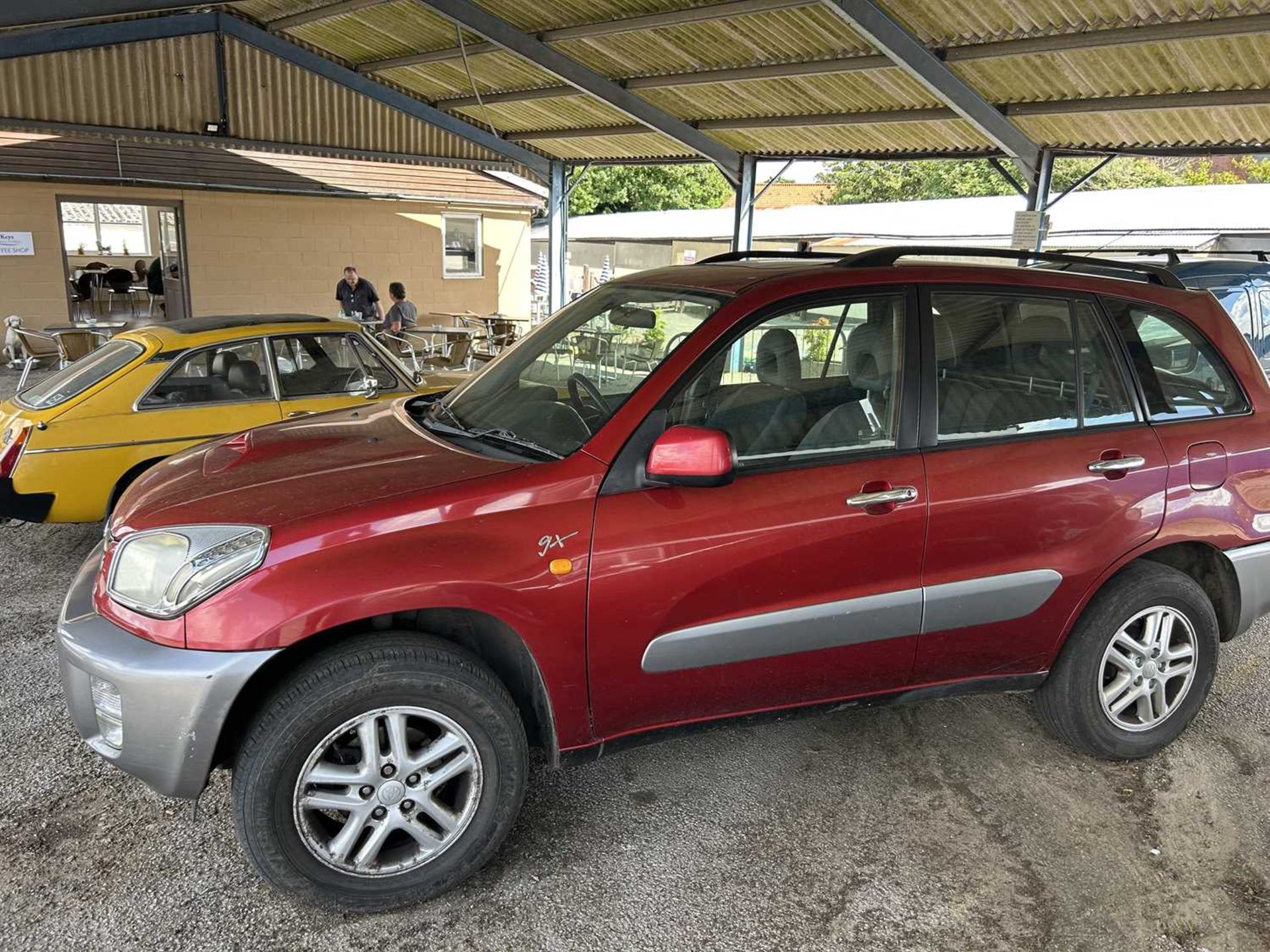 2003 Toyota Rav 4 2L Diesel,171979 miles, MOT exp 8th January 2024, V5c and Keys - Image 3 of 8