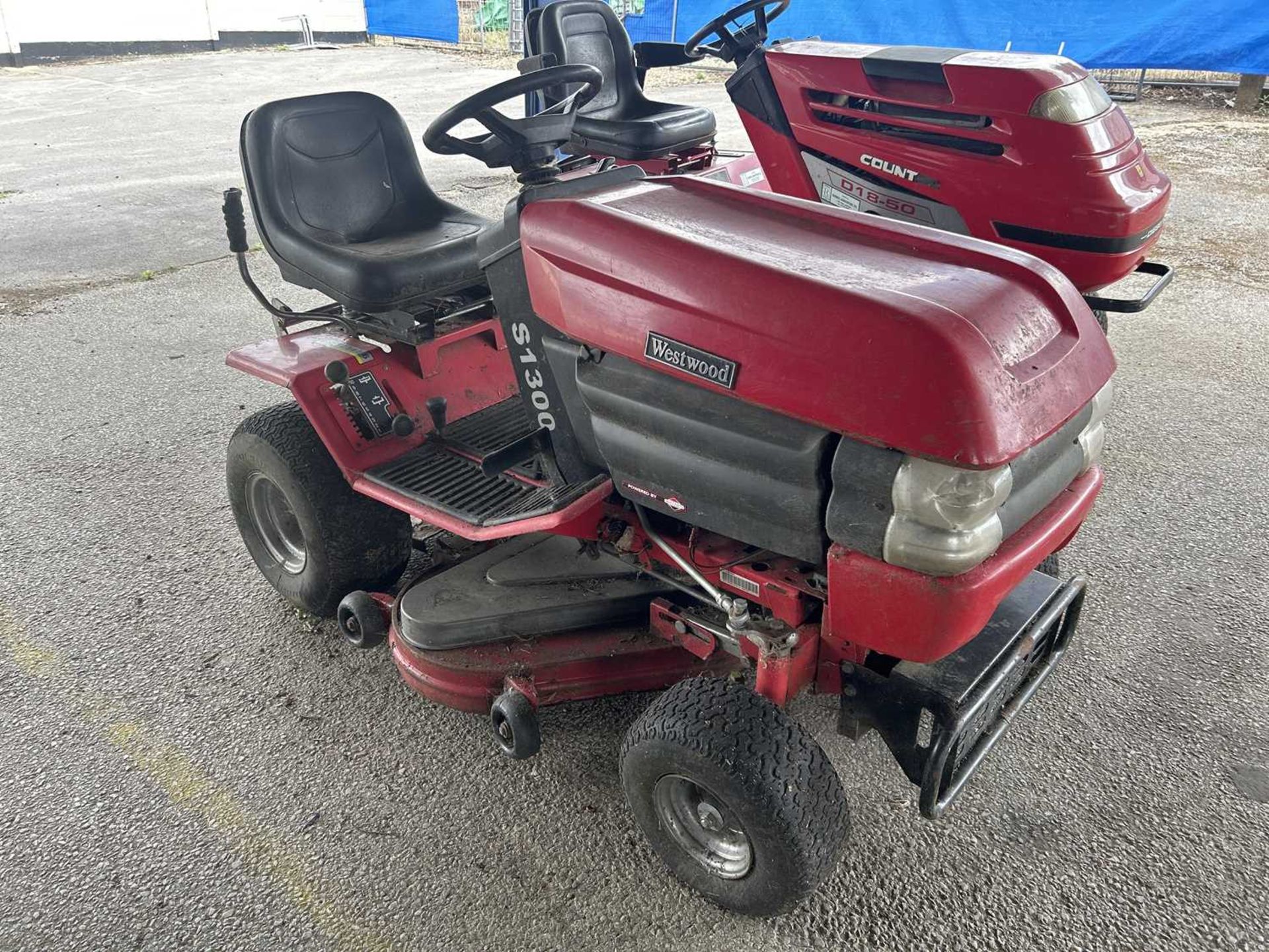 S1300 ride on lawnmower