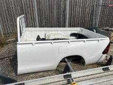 Toyota Hilux bed