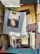 Mixed lot of antique and collecting reference books - approx 14 - reference 309