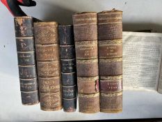 Mixed lot of Bibles - reference 341