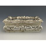 A Victorian silver snuff box, Nathaniel Mills, Birmingham 1850, rectangular form, central