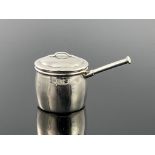 A George VI silver toy cooking pot and cover, Birmingham 1939, 0.635ozt