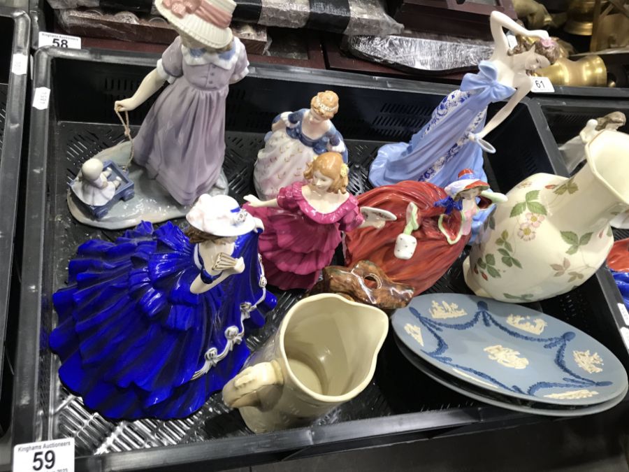 Collection of porcelain ladies, including Royal Do