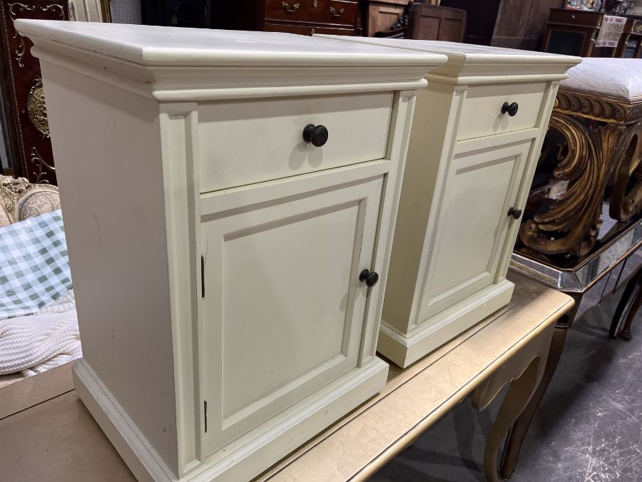 A collection of white painted bedroom furniture including bedside cabinets, tall boy, and dressing - Image 2 of 3