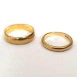 Two 18ct gold band rings, 7.8g (2)