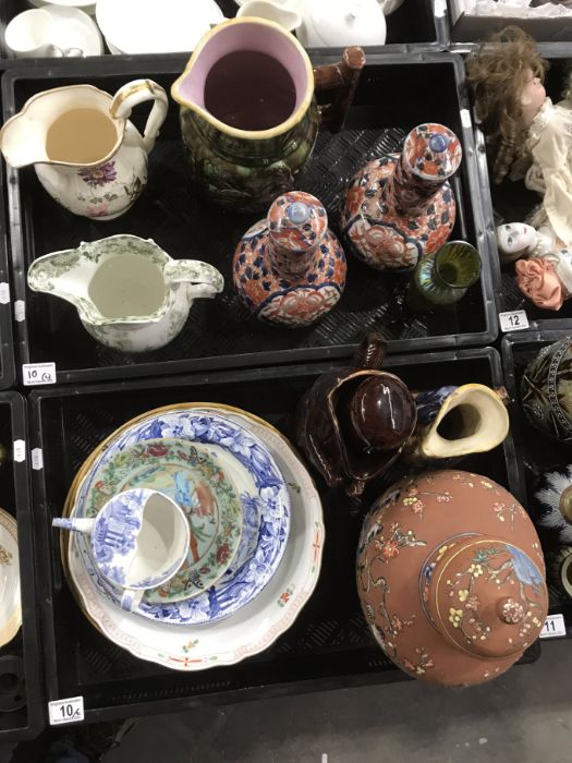 Ceramics, including pair of Japanese imari vases a