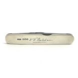 A George V silver pen knife, J Nowill and Sons, Sheffield 1929, plain form with two folding steel