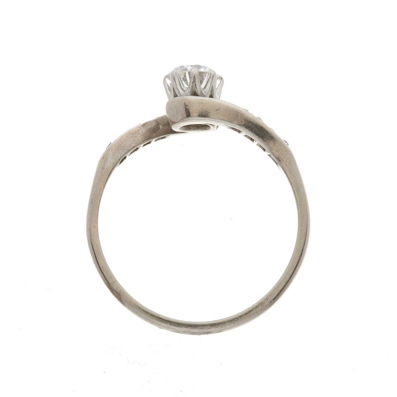 A mid 20th century 18ct gold and platinum diamond single-stone ring - Image 3 of 3
