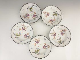 A set of five Meissen Kakiemon dishes, ogee rimmed, 23cm diameter (5)