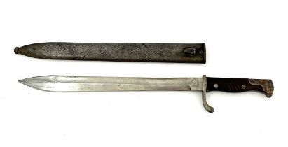 A First World War German M1898/05 Mauser sword bayonet by Alex Coppel Solingen, two piece wooden