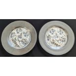 A pair of Rene Lalique Marienthal Assiettes plates, circa 1920s, D.24cm