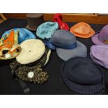 A collection of 17 vintage hats and bonnets