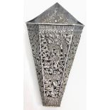 A 19th century south East Asian silver betel leaf holder, L.14cm