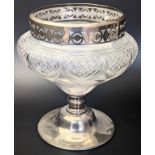 An Edwardian silver and glass fruit bowl, pierced silver band to upper rim, circular silver base,