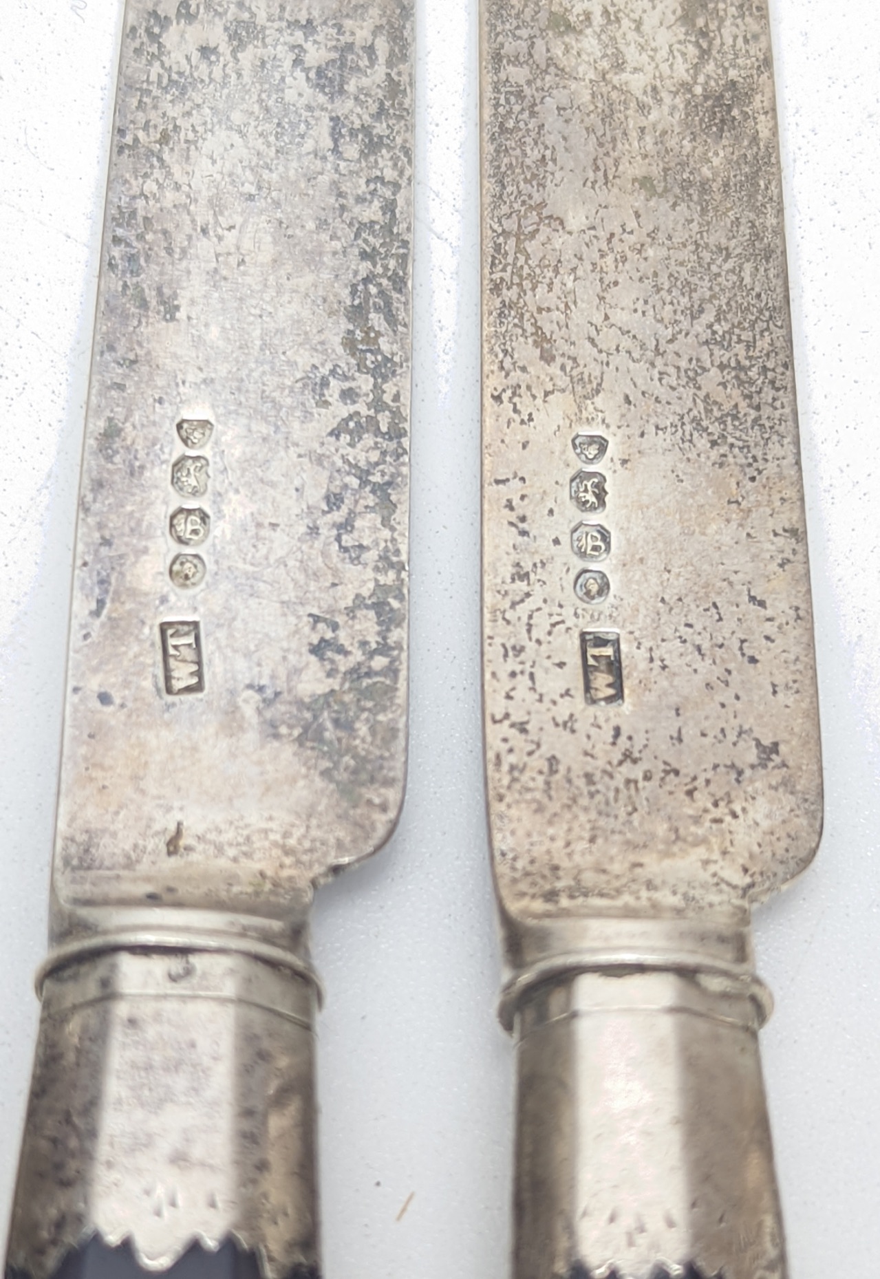 A set of 8 pairs of Victorian silver and stone handled knives and forks, hallmarked London, 1827, - Image 2 of 4