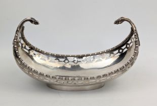 A Garrard & Co. Ltd of London silver dish in the form of a gondola, hallmarked London, 1912, maker