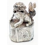 A 19th century Chinese silver dog of fo opium box, H.3cm