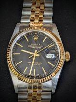 A gents Rolex Datejust 16233 wristwatch, 36mm, 1990s, black dial with gold baton hour markers and