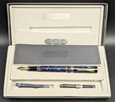 Parker Duofold Centennial fountain pen, blue marble finish, 18ct gold nib, with original box