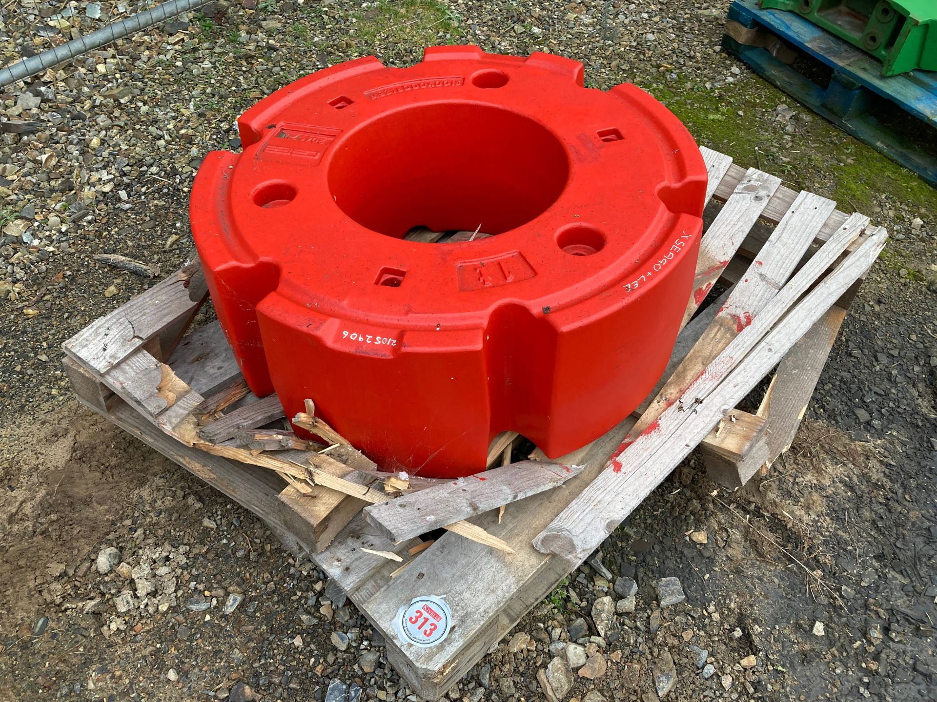 1 TON REAR WHEEL WEIGHT TO FIT FENDT 900 SERIES