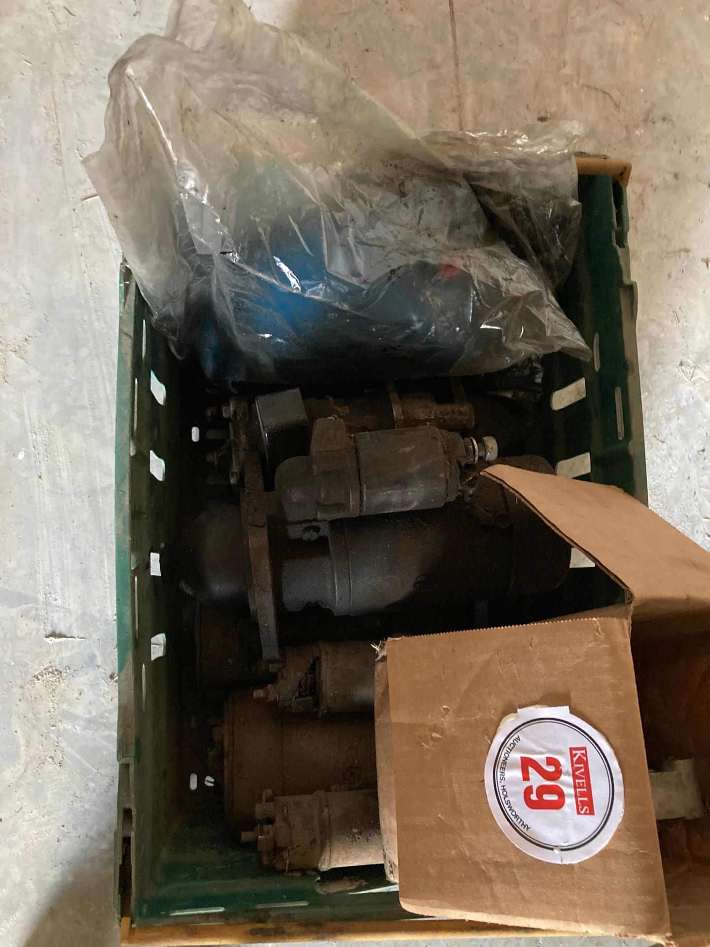 ASSORTED STARTER MOTORS & ALTERNATOR - Image 3 of 3