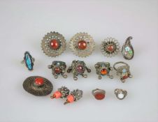 Turkmenische Schmuck, überwiegend Ringe