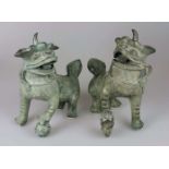 China, Paar Fo-Hunde