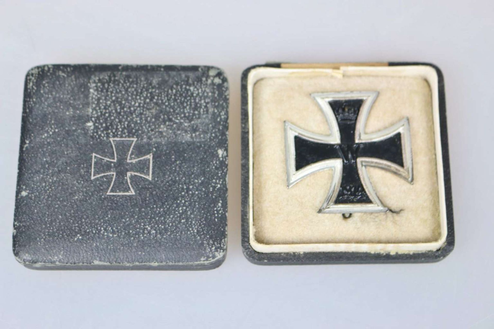 Eisernes Kreuz 1. Klasse 1914 aus dem Nachlass des Vizeadmirals Bernhard Rogge.