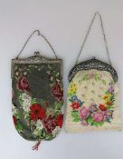 2 Petit Point Perlentaschen