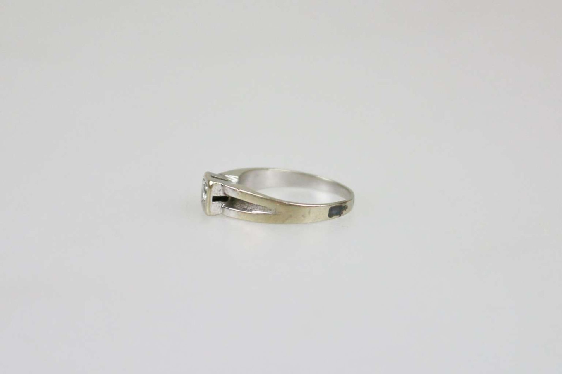 14K Ring mit Diamant - Bild 2 aus 3