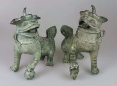 China, Paar Fo-Hunde