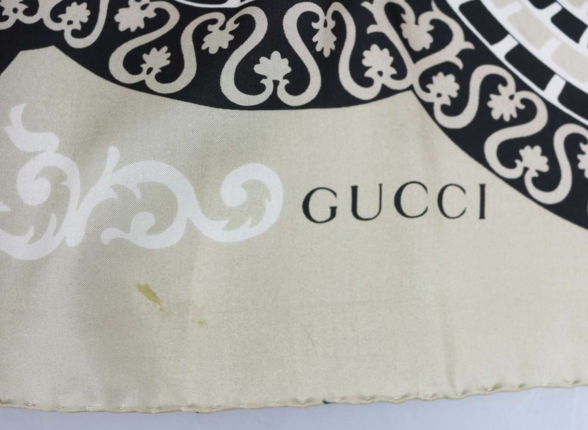 Gucci Tuch - Bild 3 aus 4