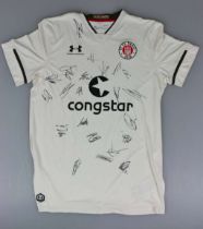 Fussballtrikot FC St. Pauli mit vielen Originalunterschriften