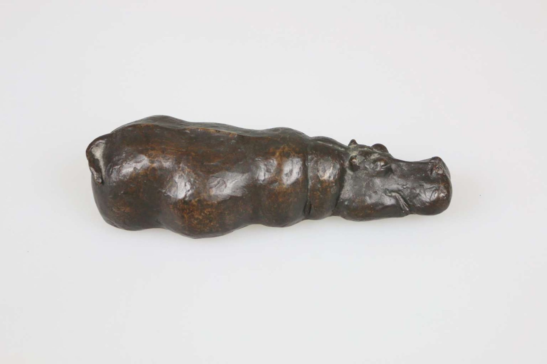 Kurt ARENTZ, Bronze, liegendes Nilpferd