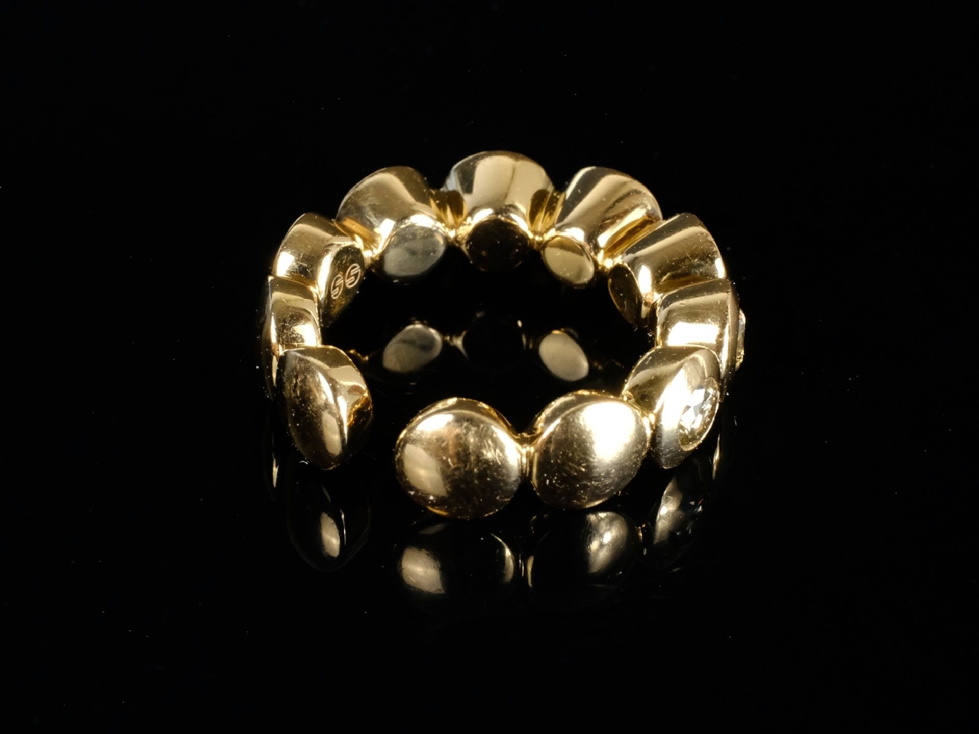 DESIGN RING consisting of eleven small cylinders, seven of them with set champagne diamonds, around - Image 2 of 2