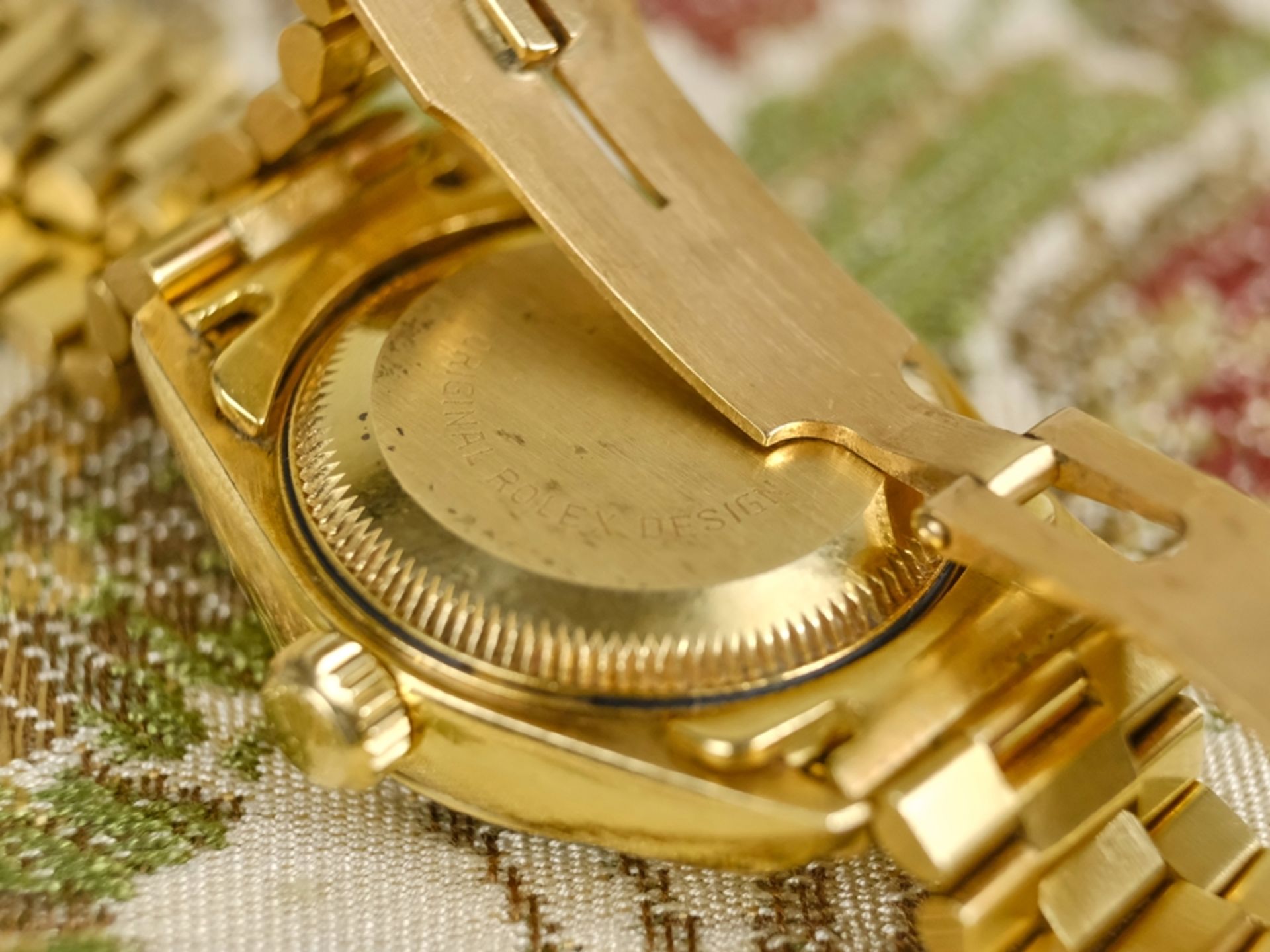 ROLEX LADIES' WATCH "Oyster Perpetual DATEJUST", classic timeless ROLEX model, gold-coloured dial w - Image 3 of 7