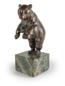August Gaul (1869 Groß-Auheim bei Hanau - Berlin 1921) – Stehender Bär (Standing bear)