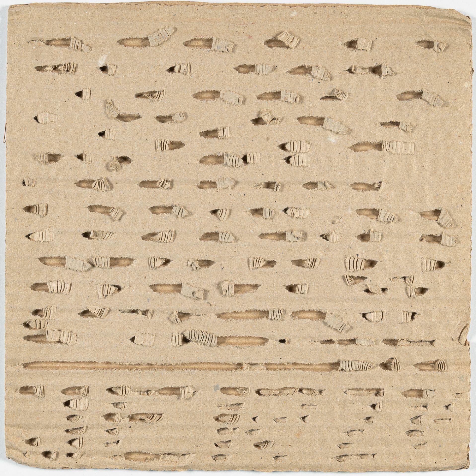 Herbert Zangs (1924 - Krefeld - 2003), UntitledIncised corrugated cardboard. (19)75. Ca. 31 x 31 cm. - Image 2 of 3