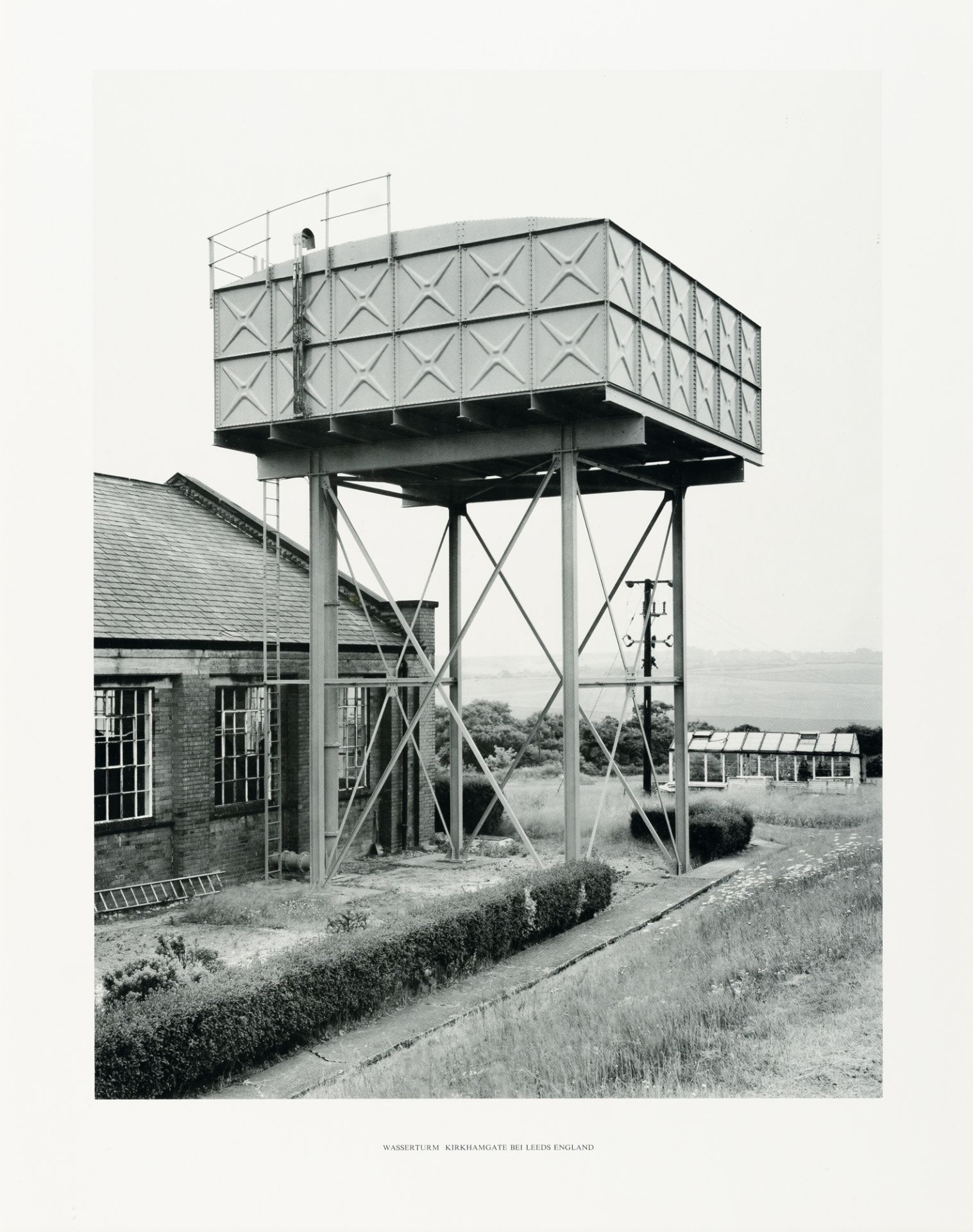 Bernd und Hilla Becher, Six water towers.Series of 6 offset lithographs on smooth paper. Published - Image 6 of 6