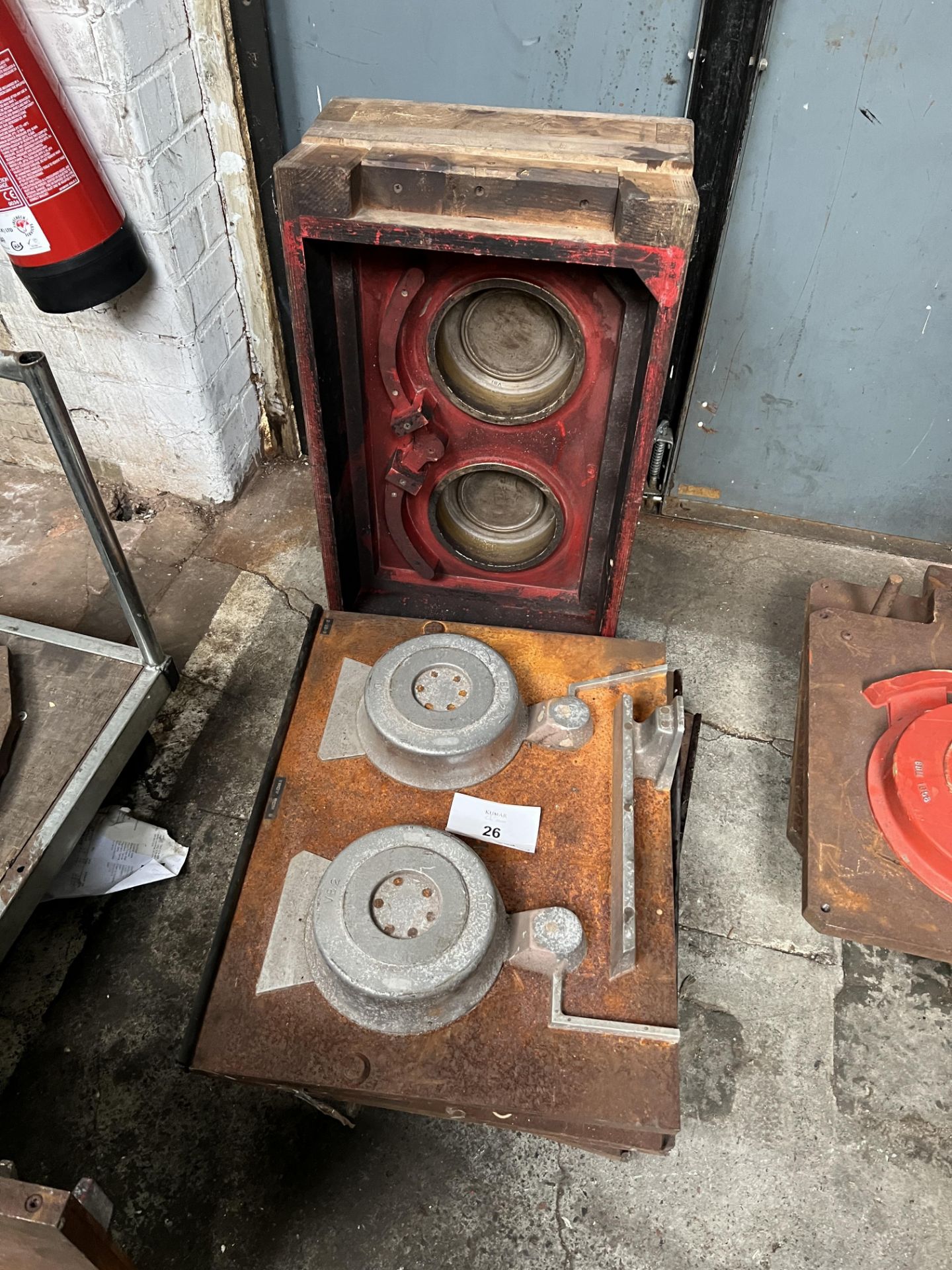 3: Various Single Sides of Brake Disc and Drum Casting Patterns. Bottom Mould is for Austin, - Image 15 of 15