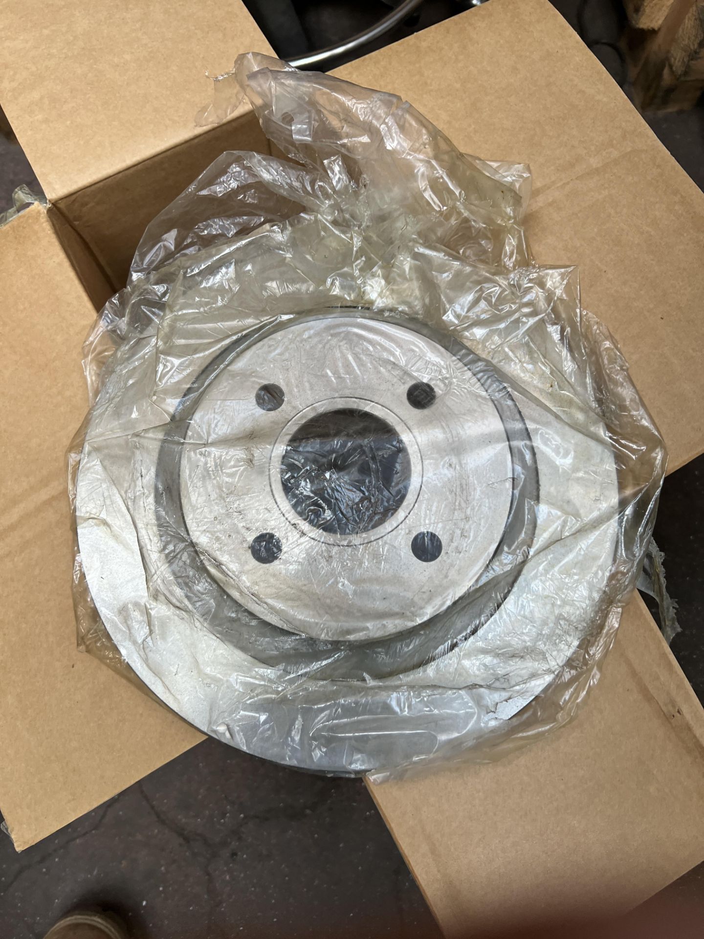 2: Boxed Autonational Vented Brake Discs for Mk1 Ford Focus RS 2.0. OE Number - 1780880/1073756. - Image 3 of 4