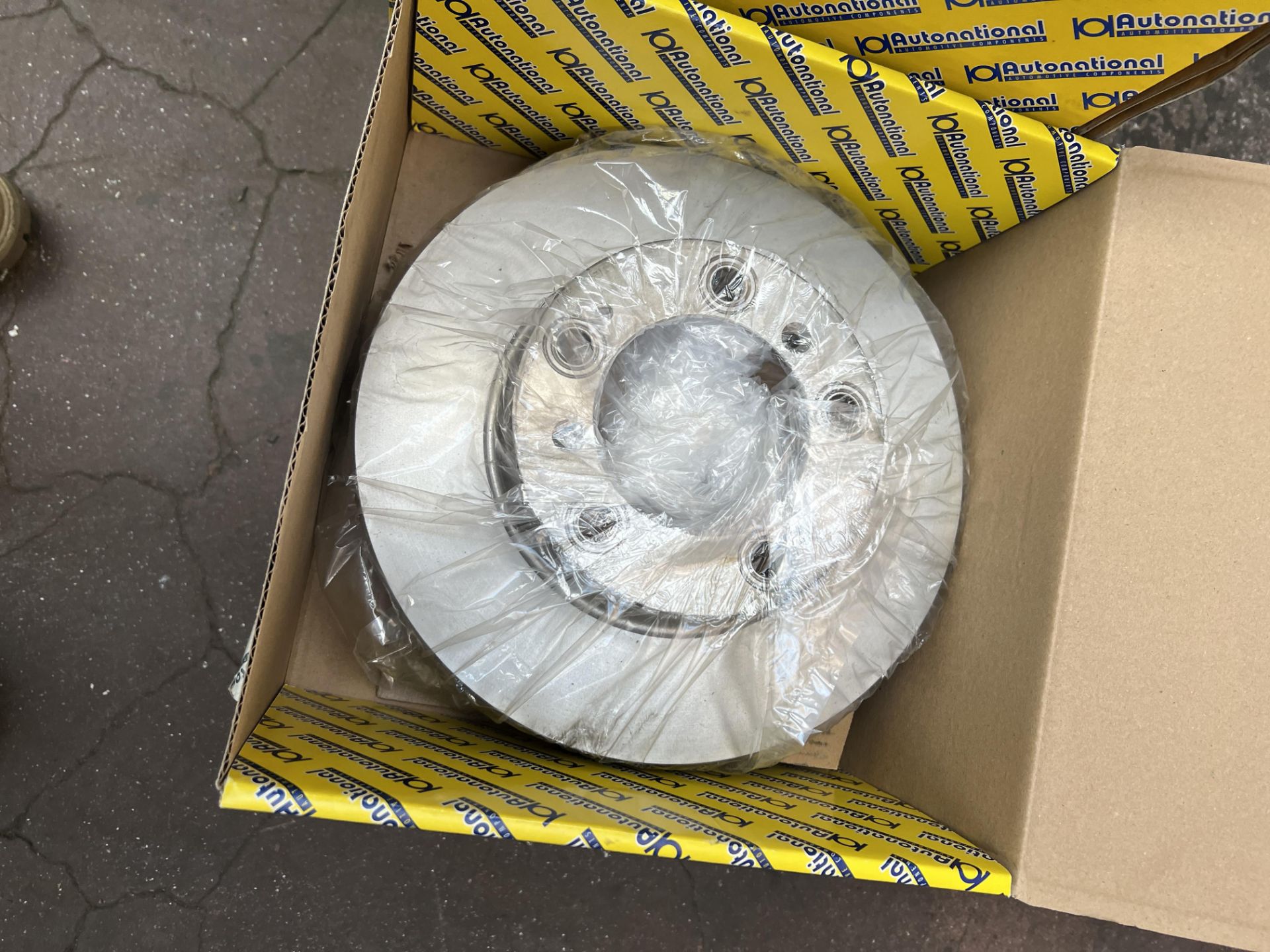 15: Boxed Autonational Vented Brake Discs for Porsche Boxster (BDC1604) and 911 (BDC1705) models - Image 5 of 9