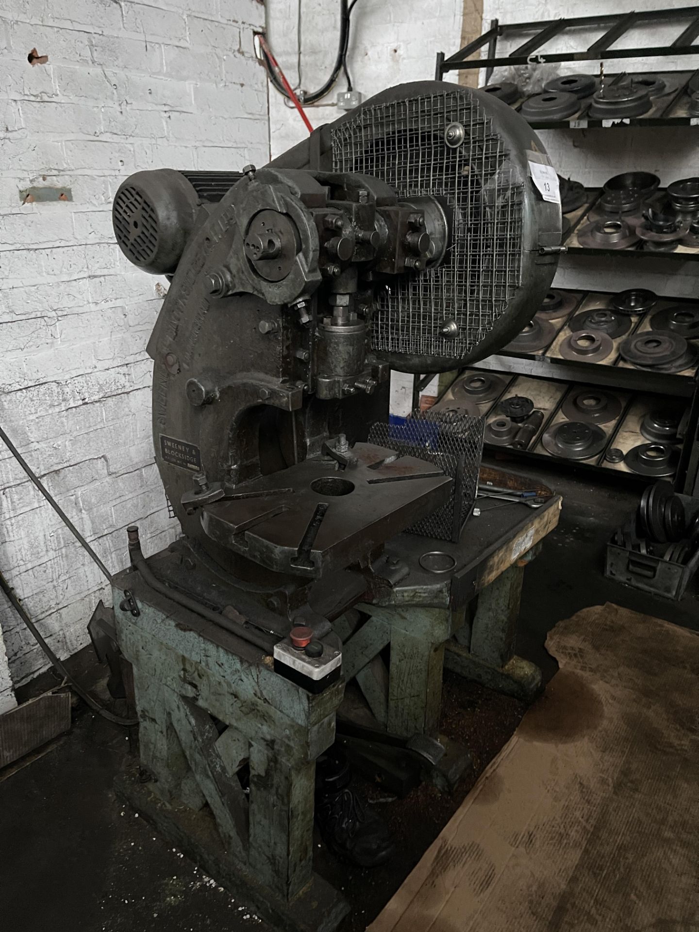 Sweeney & Blocksidge C Frame, Treadle Operated Hydraulic Press, Serial No. A4850 - Image 2 of 8