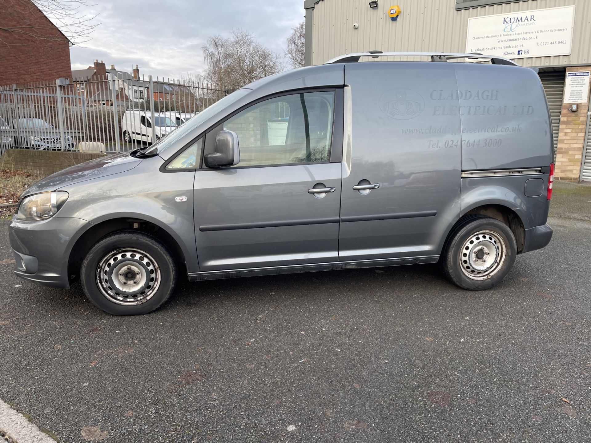 VW Caddy C20 Highline TDI Bluemotion Tech 102PS, 1,598cc 5 Speed Manual Diesel Panel Van, - Image 3 of 34