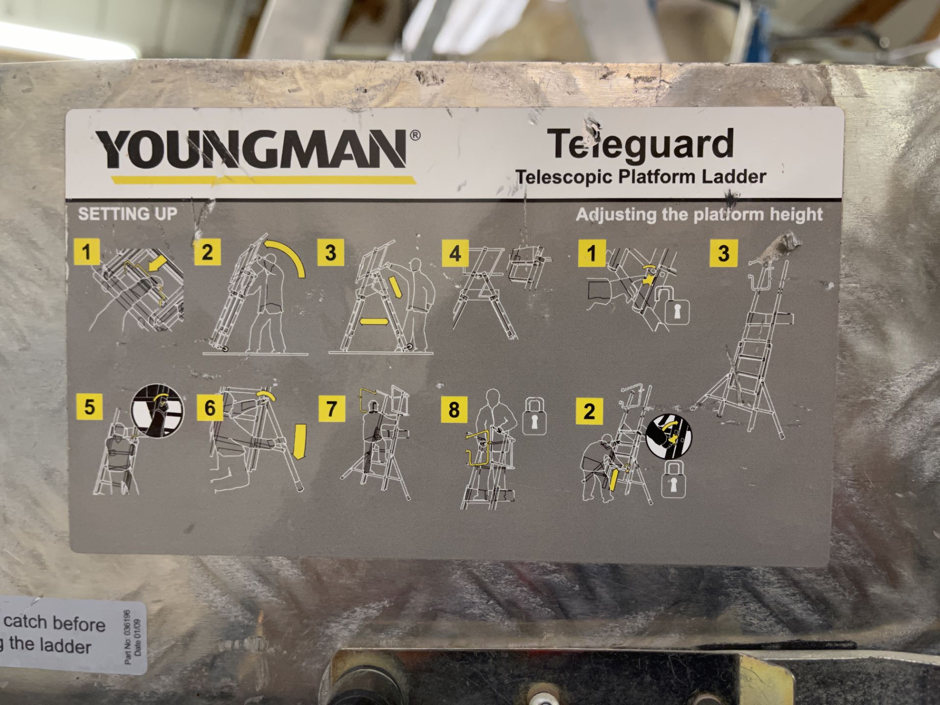 Youngman Teleguard 4-6 Ultimate Telescopic Platform Ladder Serial No. 31651500 - Image 5 of 12
