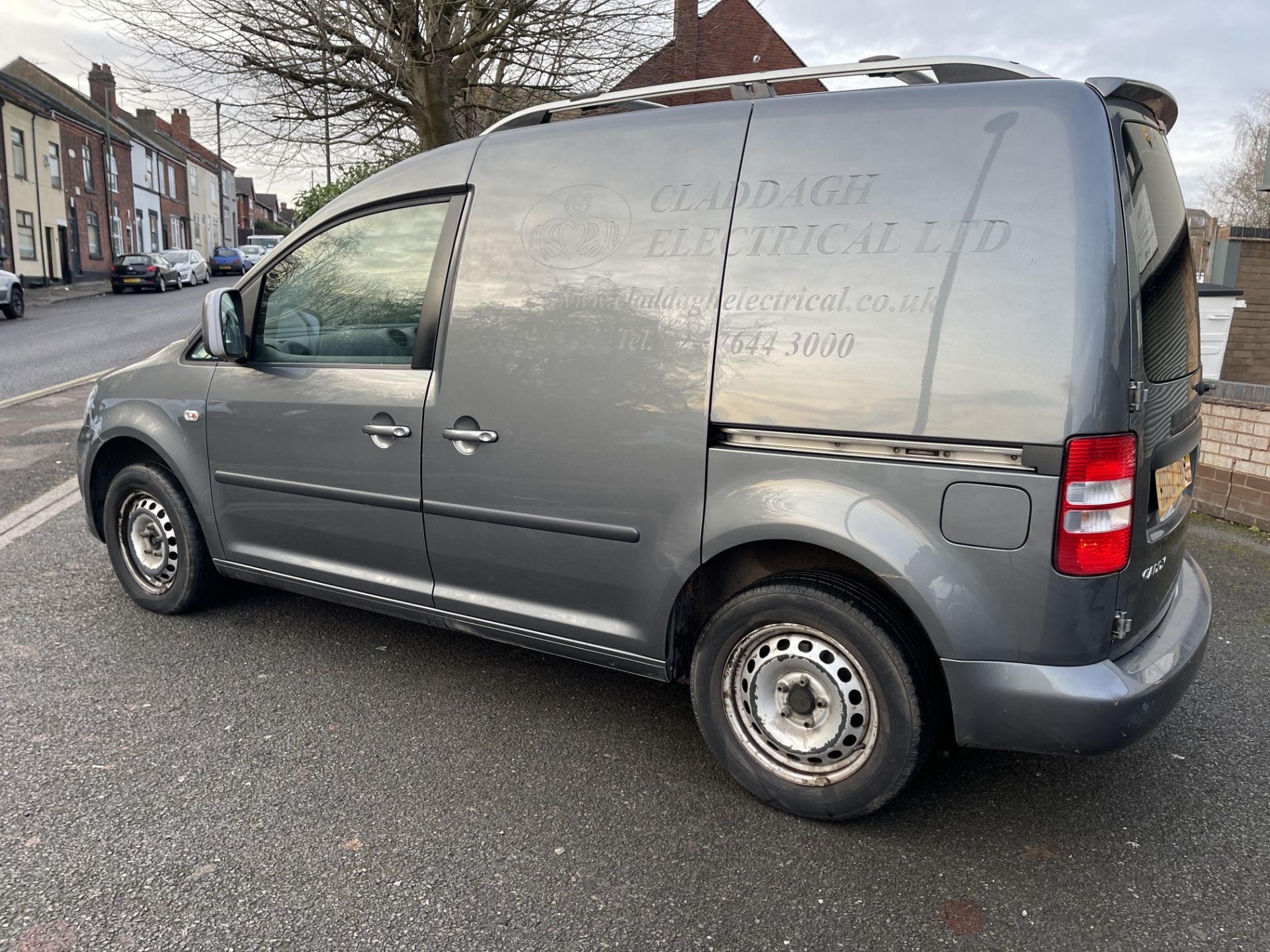 VW Caddy C20 Highline TDI Bluemotion Tech 102PS, 1,598cc 5 Speed Manual Diesel Panel Van, - Image 4 of 34